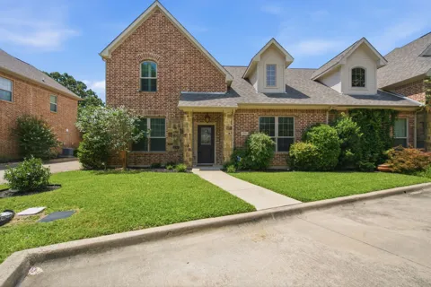 5221 Park Drive