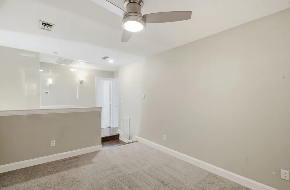 5221 Park Drive River Oaks, TX 76114