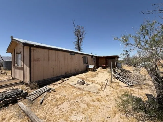 48423 Thoreau Road Newberry Springs, CA 92365