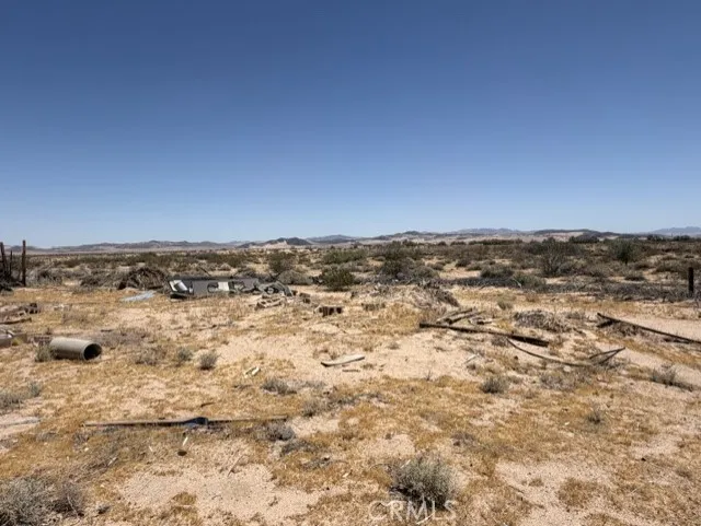 48423 Thoreau Road Newberry Springs, CA 92365