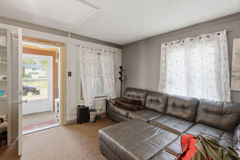 612 Baker Street Lansing, MI 48910