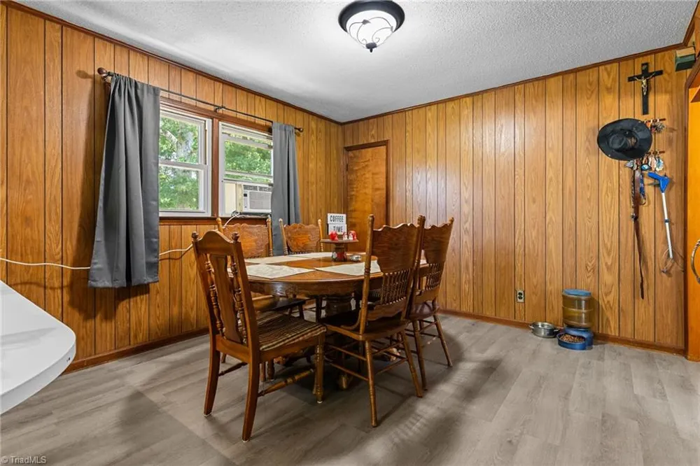 78 Stardust Lane Glade Valley, NC 28627