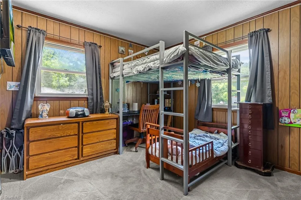 78 Stardust Lane Glade Valley, NC 28627