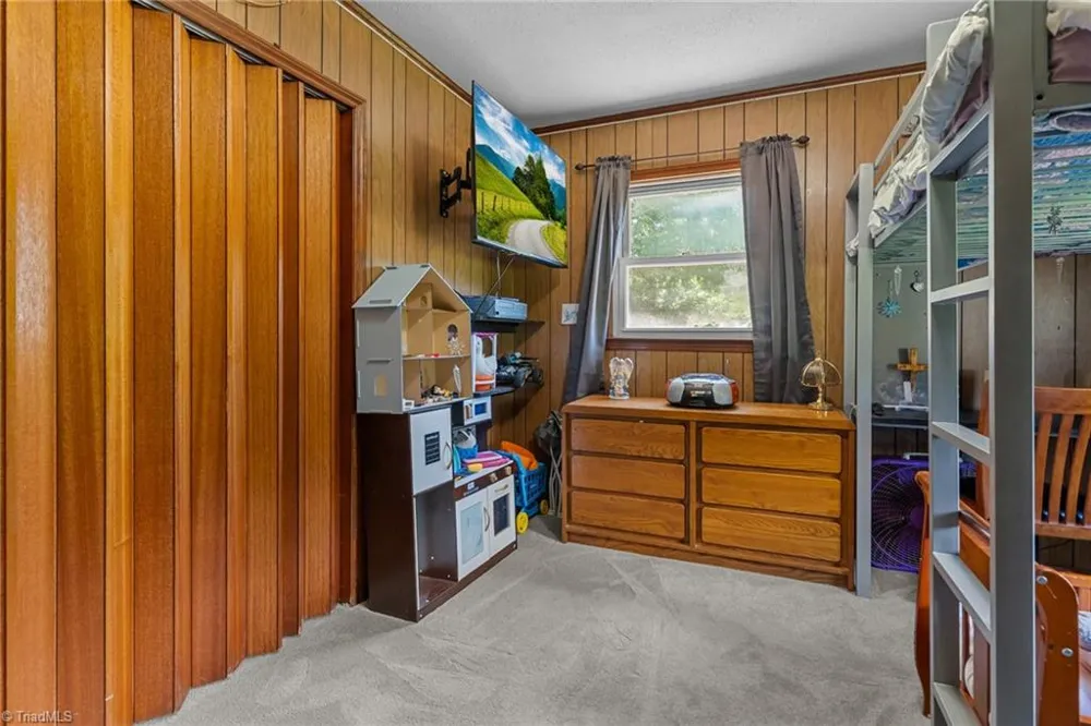 78 Stardust Lane Glade Valley, NC 28627