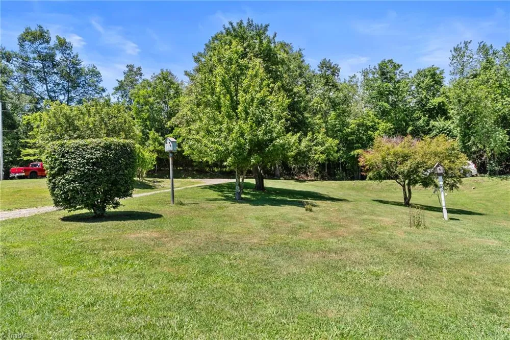 78 Stardust Lane Glade Valley, NC 28627