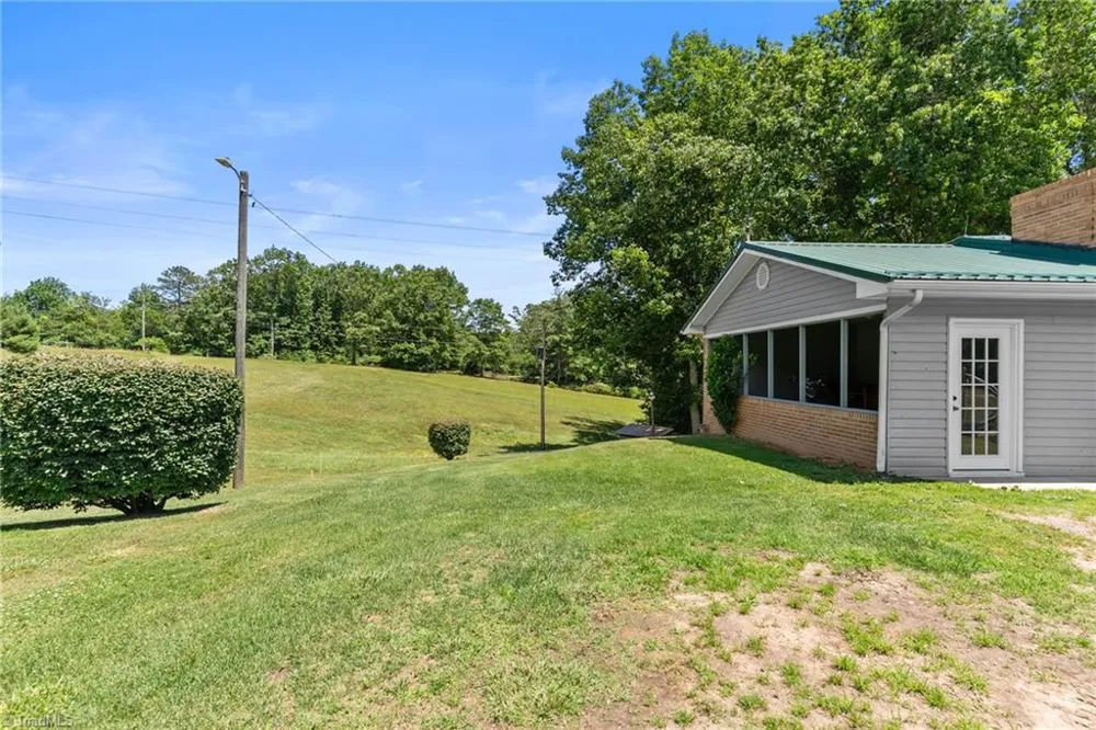 78 Stardust Lane Glade Valley, NC 28627