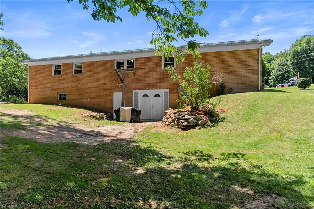 78 Stardust Lane Glade Valley, NC 28627