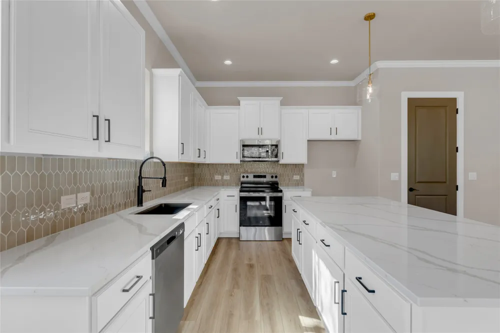 240 Sunday Drive Burnet, TX 78611