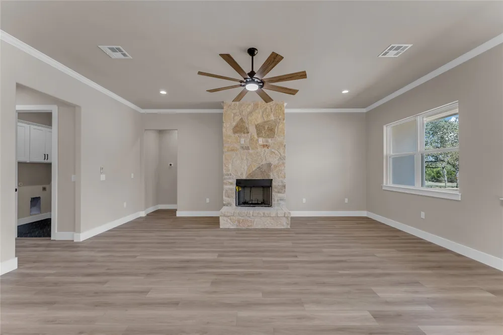 240 Sunday Drive Burnet, TX 78611