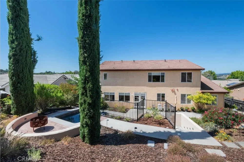 781 Angus St. Paso Robles, CA 93446