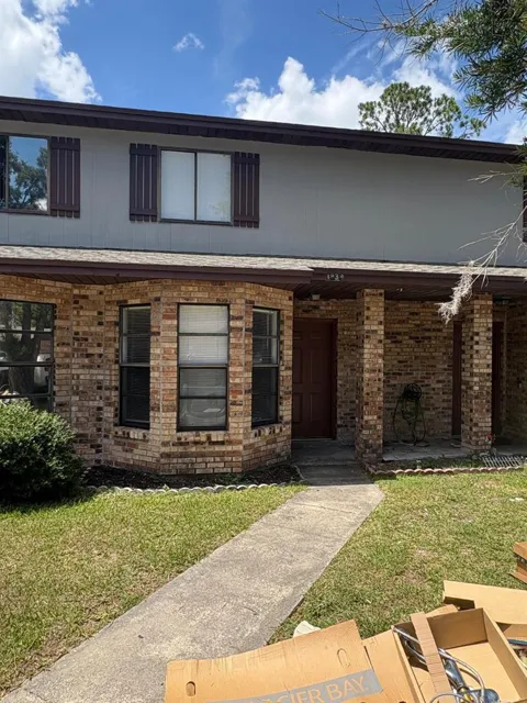1838 Foxhall Circle