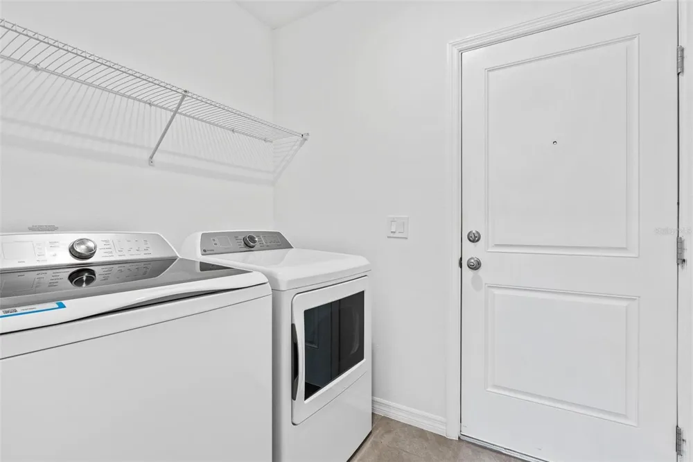 14942 WINDFLOWER ALLEY Winter Garden, FL 34787