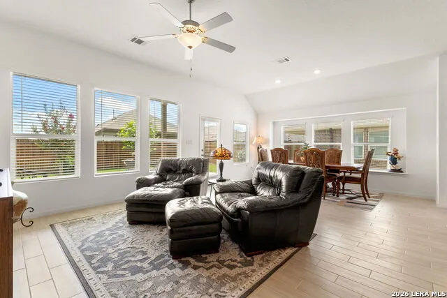 8935 Rancher Pl Seguin, TX 78155