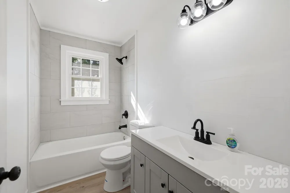 310 Roy Eaker Road Cherryville, NC 28021