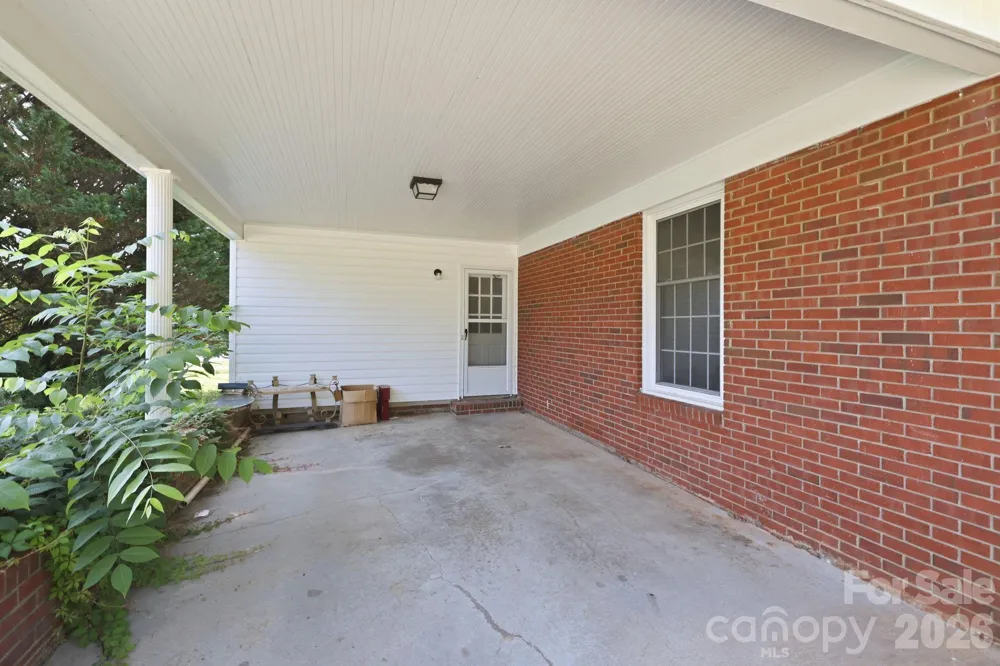 310 Roy Eaker Road Cherryville, NC 28021