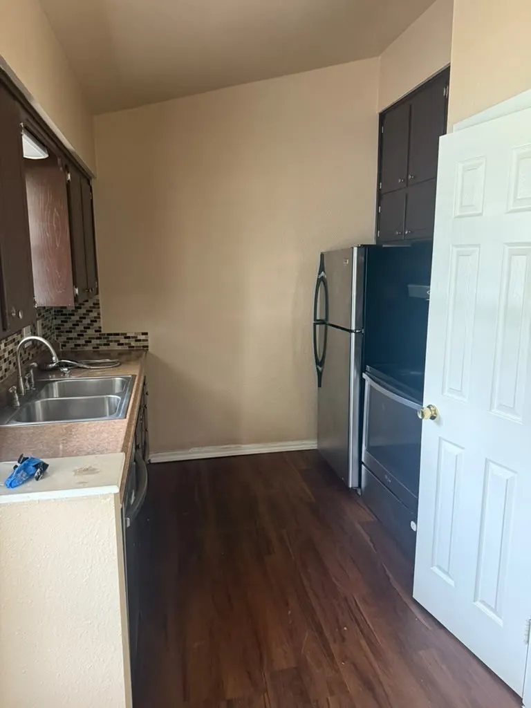 4237 Upland Way Garland, TX 75042