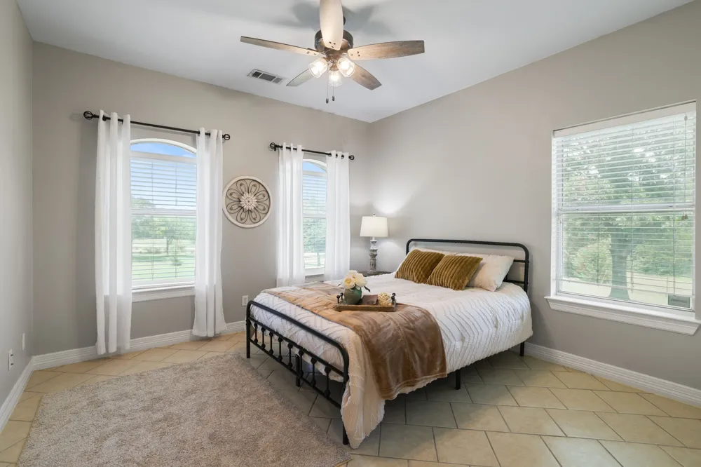 303 Celtic Road Howe, TX 75459