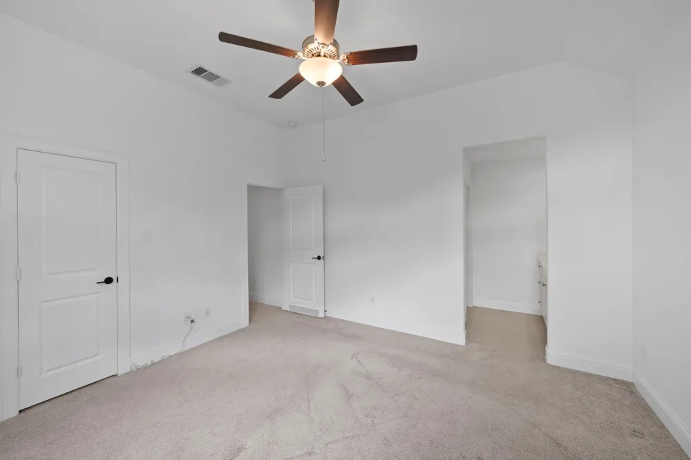 1021 Lakemont Bend Lane Pinehurst, TX 77362