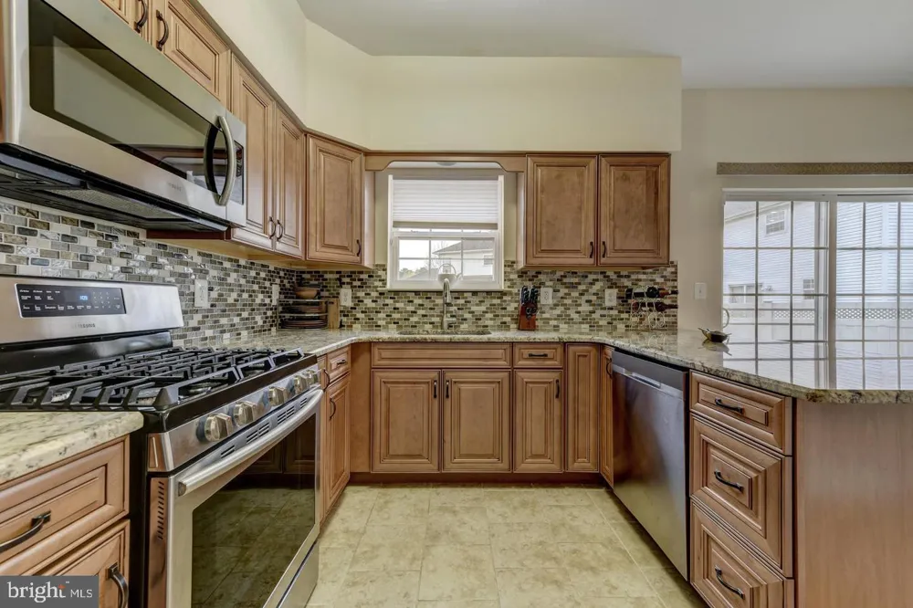 141 QUIET ROAD Sicklerville, NJ 08081