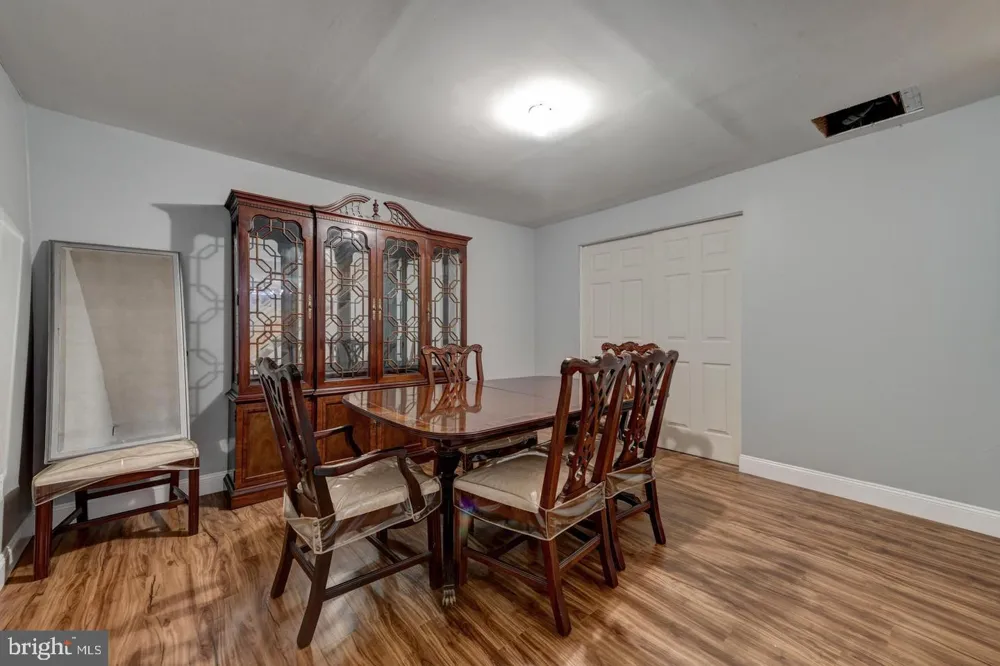 141 QUIET ROAD Sicklerville, NJ 08081