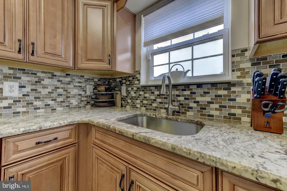 141 QUIET ROAD Sicklerville, NJ 08081