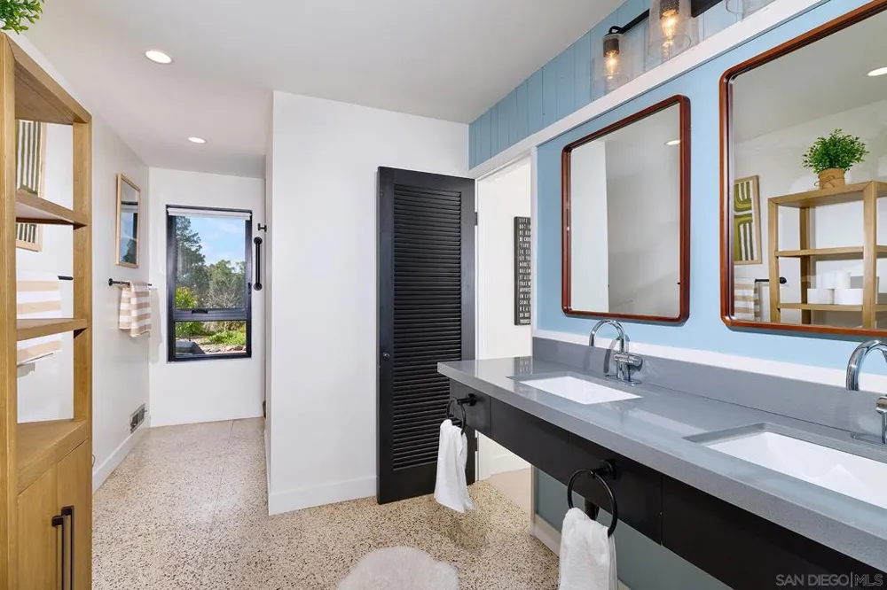 1234 Oribia Road Del Mar, CA 92014