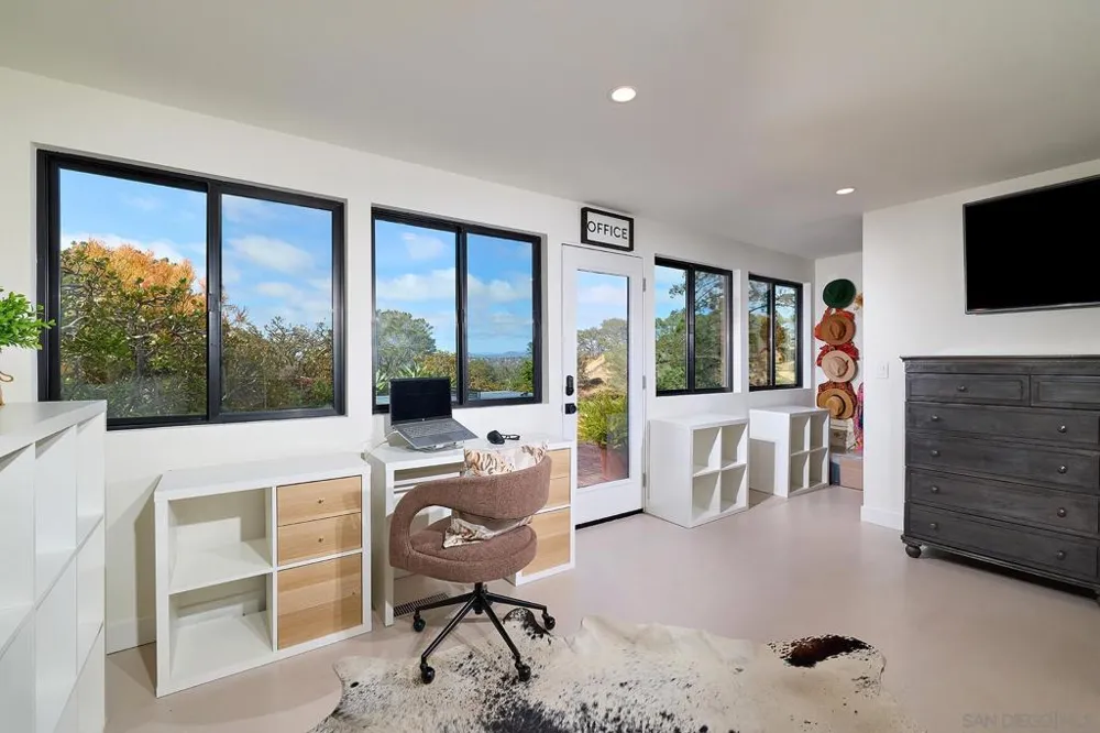1234 Oribia Road Del Mar, CA 92014