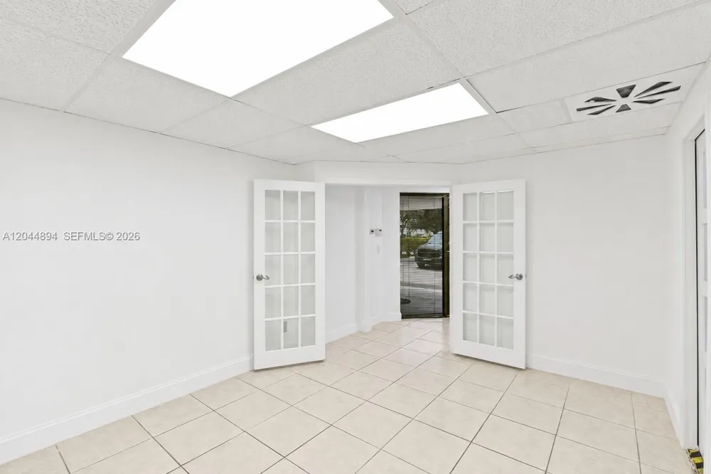10297 NW 46th St #1A Sunrise, FL 33351