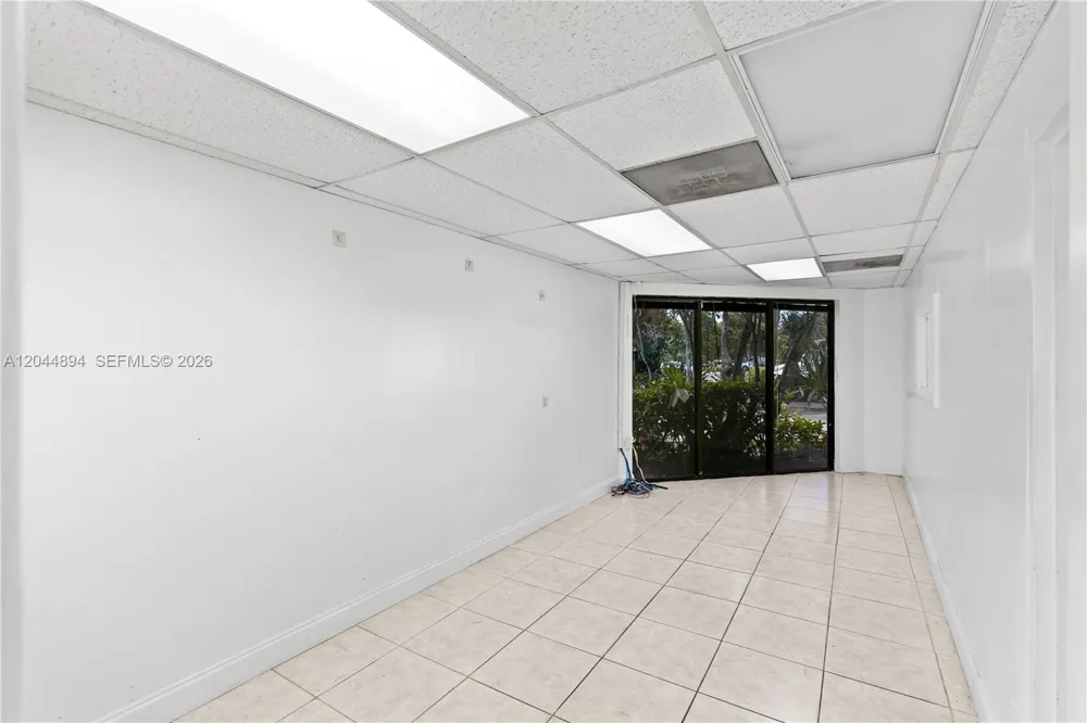 10297 NW 46th St #1A Sunrise, FL 33351