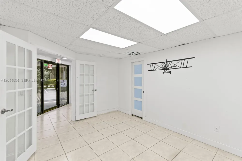 10297 NW 46th St #1A Sunrise, FL 33351