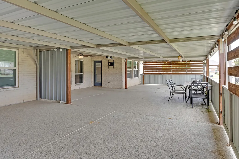 120 Lone Star Way Godley, TX 76044