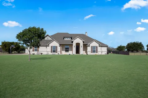 120 Lone Star Way