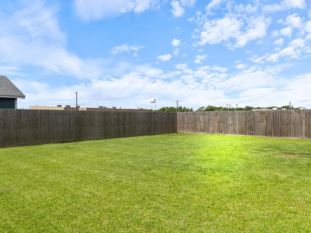 705 Flycatcher Drive Palacios, TX 77465