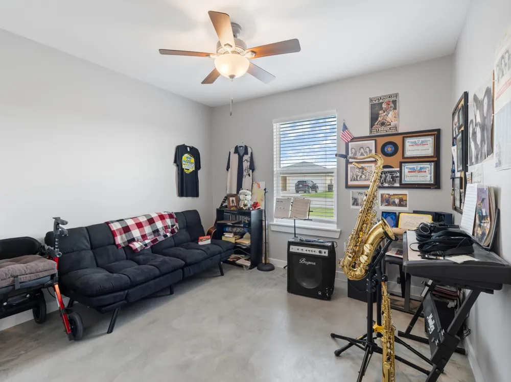 705 Flycatcher Drive Palacios, TX 77465