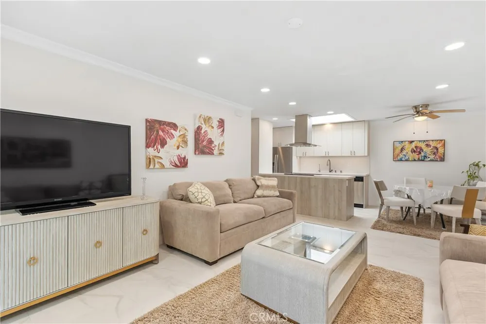 2243 Via Puerta # G Laguna Woods, CA 92637