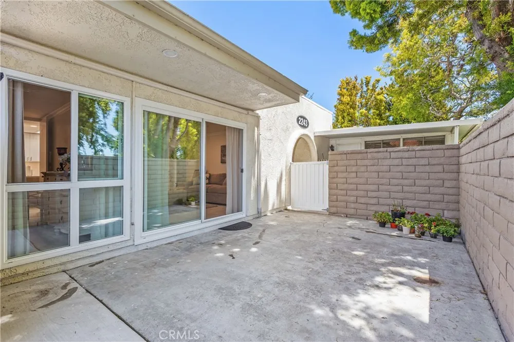 2243 Via Puerta # G Laguna Woods, CA 92637