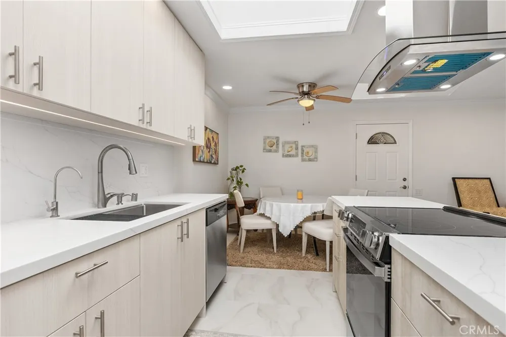 2243 Via Puerta # G Laguna Woods, CA 92637