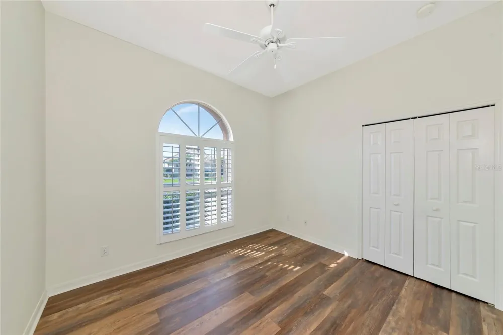 5133 FLAGSTONE DRIVE Sarasota, FL 34238