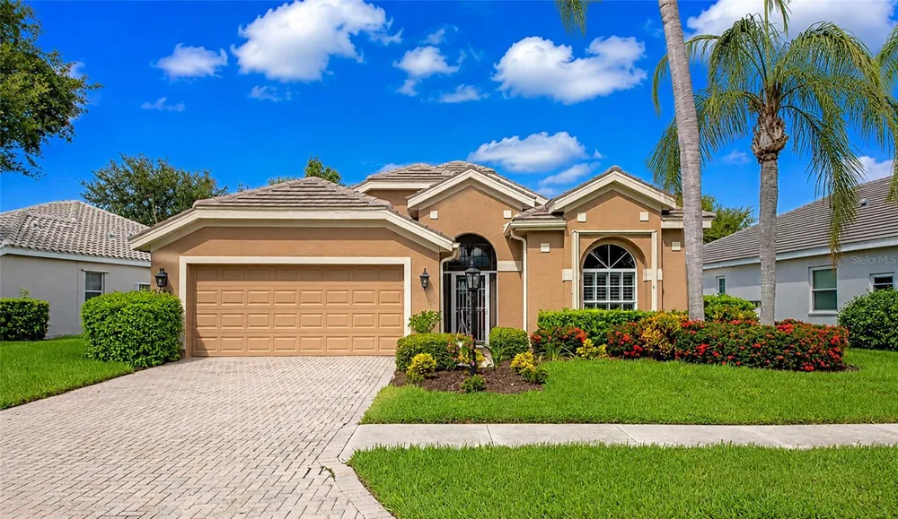 5133 FLAGSTONE DRIVE Sarasota, FL 34238
