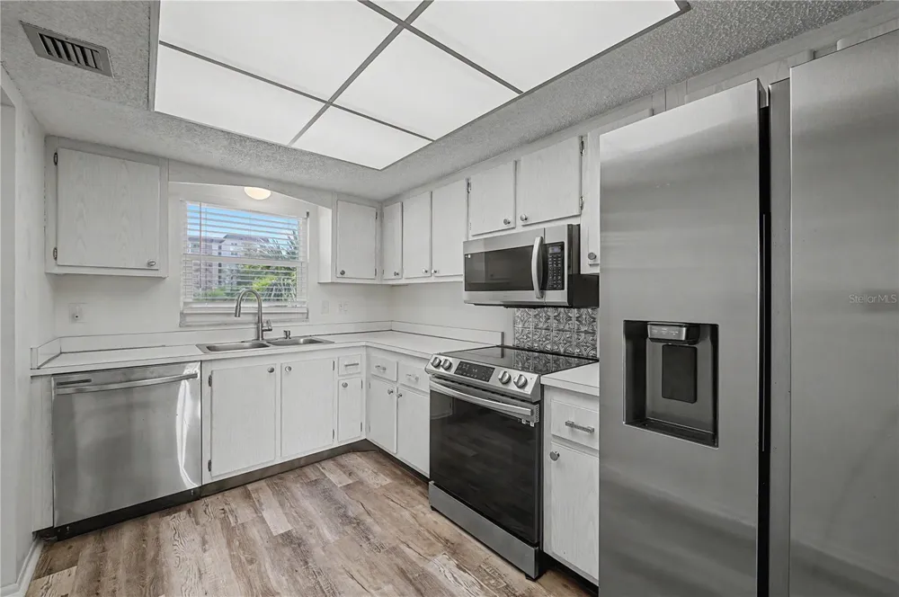 9 FORBES PLACE #205 Dunedin, FL 34698