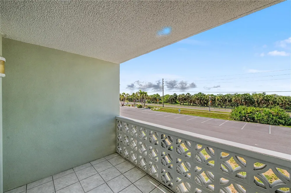9 FORBES PLACE #205 Dunedin, FL 34698