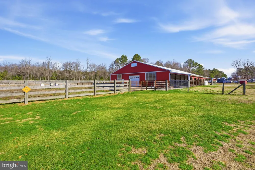 89 HUNTING QUARTER ROAD Greenwood, DE 19950