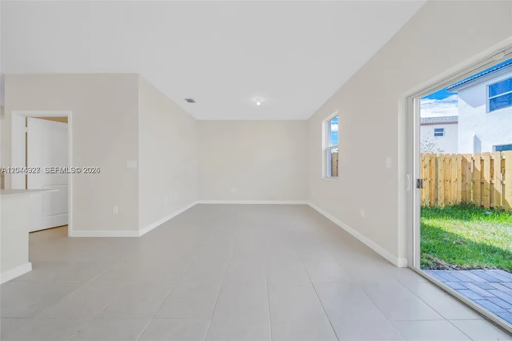 12942 NW 23rd Pl Miami, FL 33167