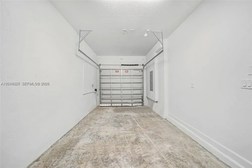 12942 NW 23rd Pl Miami, FL 33167