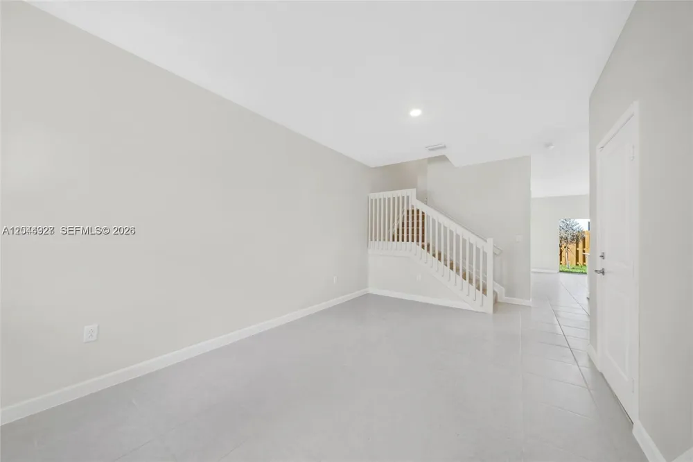 12942 NW 23rd Pl Miami, FL 33167