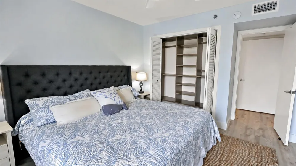 2700 Hwy A1a #207 Hutchinson Island, FL 34949