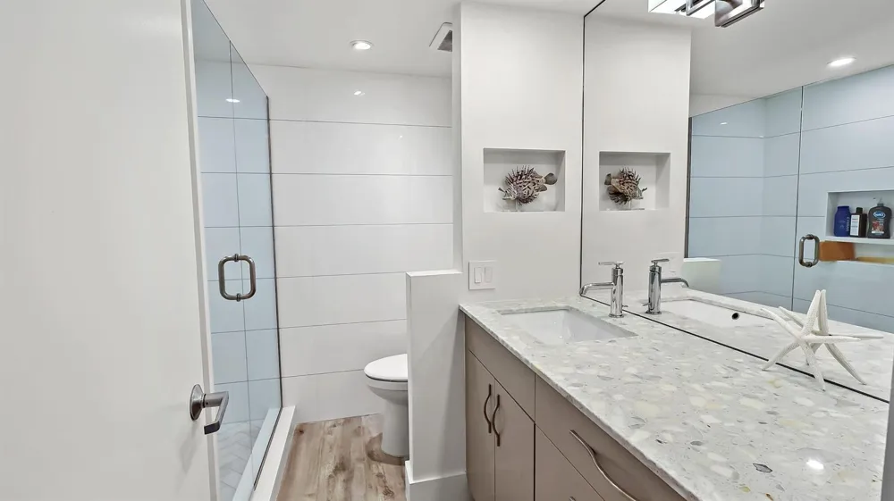 2700 Hwy A1a #207 Hutchinson Island, FL 34949
