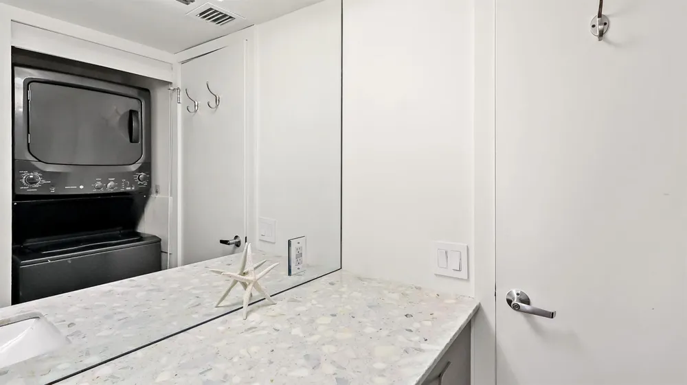 2700 Hwy A1a #207 Hutchinson Island, FL 34949