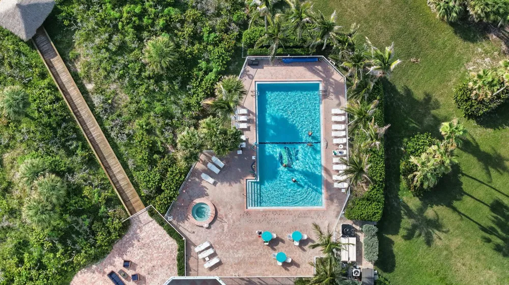 2700 Hwy A1a #207 Hutchinson Island, FL 34949