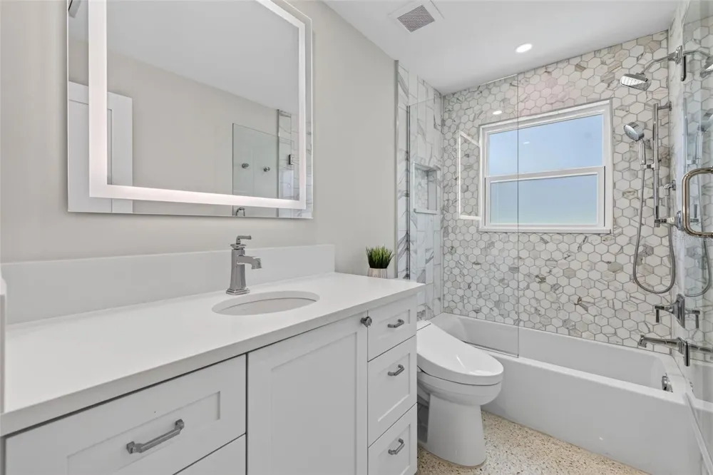 819 59TH AVENUE St Pete Beach, FL 33706